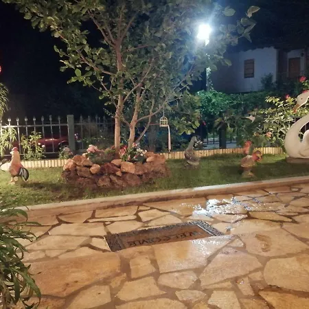 Swan's Garden Olympus Luxury Apartamento *