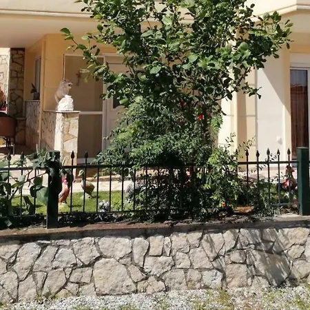 Swan's Garden Olympus Luxury *